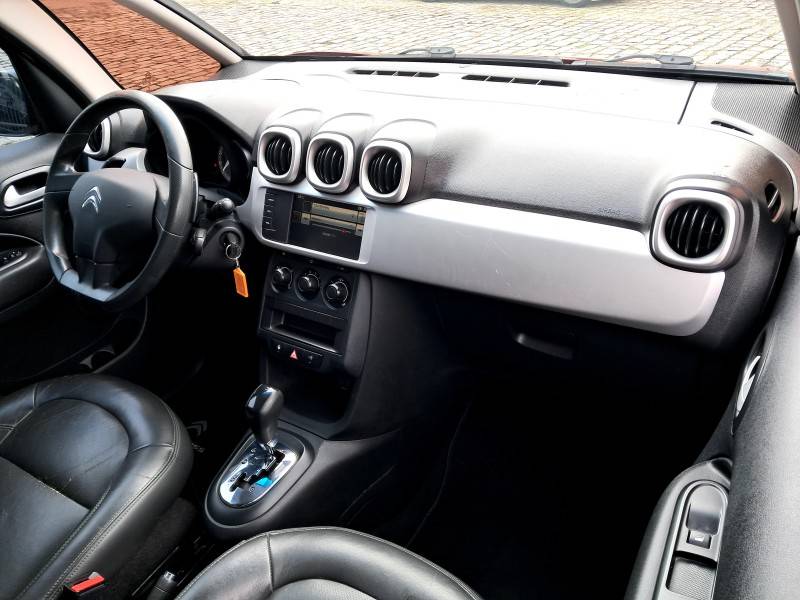 CITROËN - AIRCROSS - 2016/2017 - Vermelha - R$ 56.900,00