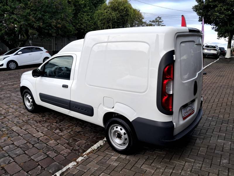 FIAT - FIORINO - 2020/2021 - Branca - R$ 78.900,00