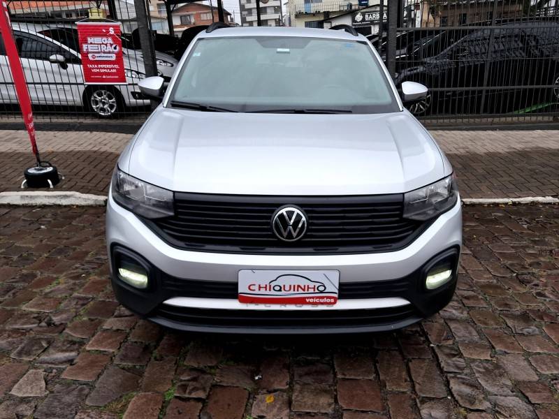 VOLKSWAGEN - T-CROSS - 2022/2022 - Prata - R$ 99.900,00
