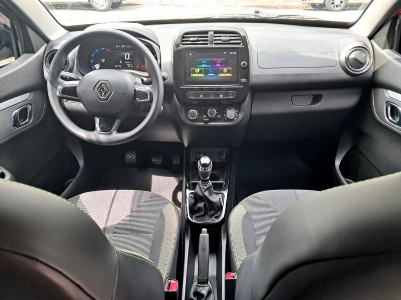 RENAULT - KWID - 2024/2025 - Vermelha - R$ 67.900,00