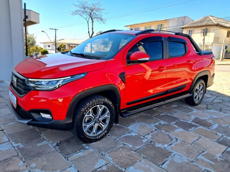 FIAT - STRADA - 2021/2021 - Vermelha - R$ 99.900,00