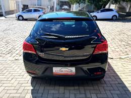 CHEVROLET - ONIX - 2018/2019 - Preta - R$ 62.900,00