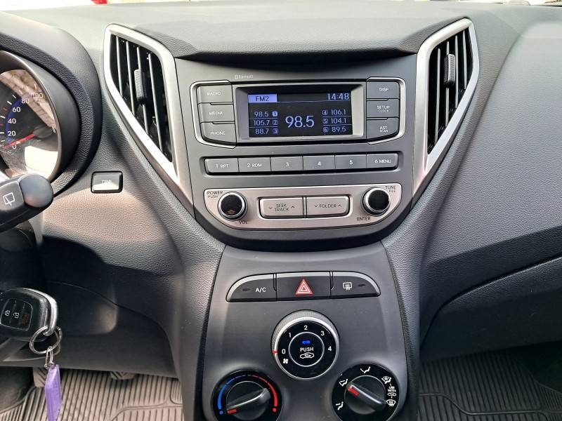 HYUNDAI - HB20 - 2016/2016 - Prata - R$ 49.900,00