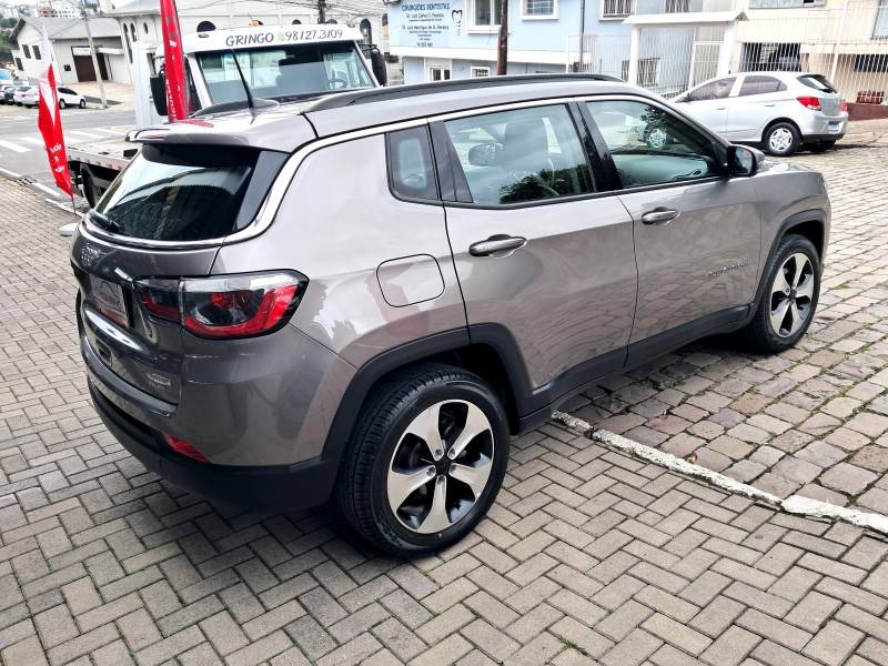 JEEP - COMPASS - 2018/2018 - Cinza - R$ 94.900,00