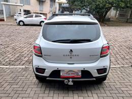 RENAULT - SANDERO - 2018/2019 - Branca - R$ 55.900,00