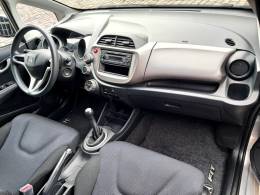 HONDA - FIT - 2010/2010 - Prata - R$ 42.900,00