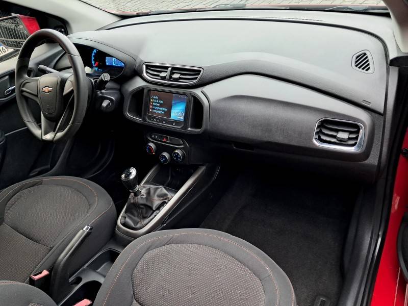 CHEVROLET - ONIX - 2013/2013 - Vermelha - R$ 45.900,00