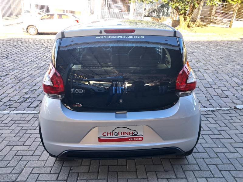 FIAT - MOBI - 2021/2021 - Prata - R$ 49.900,00