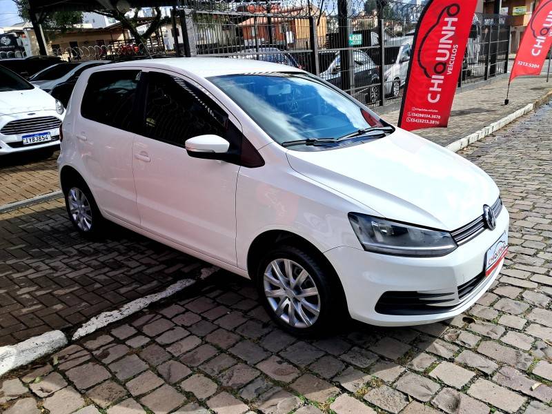 VOLKSWAGEN - FOX - 2016/2016 - Branca - R$ 47.900,00