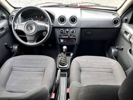 CHEVROLET - PRISMA - 2010/2011 - Vermelha - R$ 29.900,00