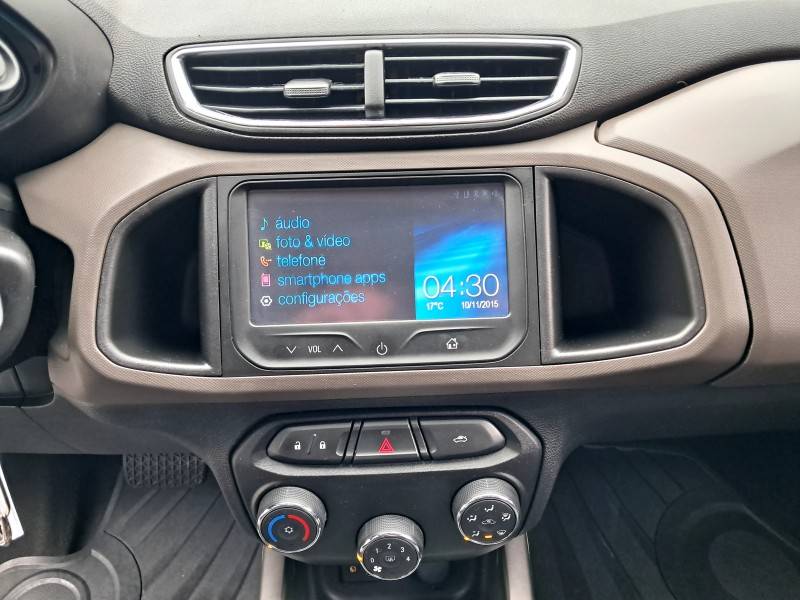 CHEVROLET - PRISMA - 2016/2016 - Branca - R$ 59.900,00