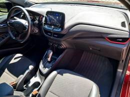 CHEVROLET - ONIX - 2023/2024 - Vermelha - R$ 96.900,00