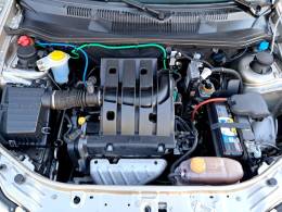 FIAT - PALIO - 2011/2012 - Bege - R$ 36.900,00