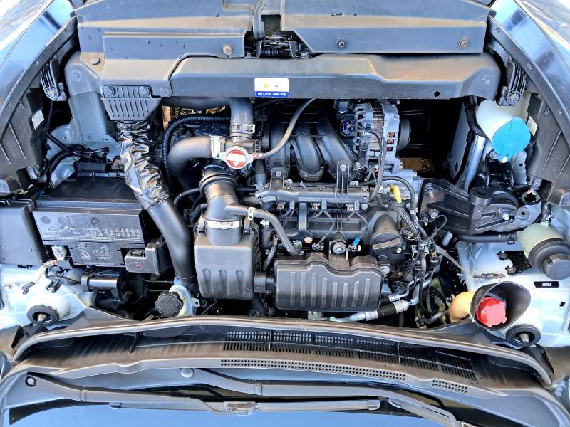 HYUNDAI - HB20 - 2018/2018 - Prata - R$ 54.900,00