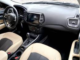 JEEP - COMPASS - 2017/2018 - Preta - R$ 92.900,00