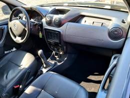 RENAULT - DUSTER - 2012/2013 - Verde - R$ 52.900,00