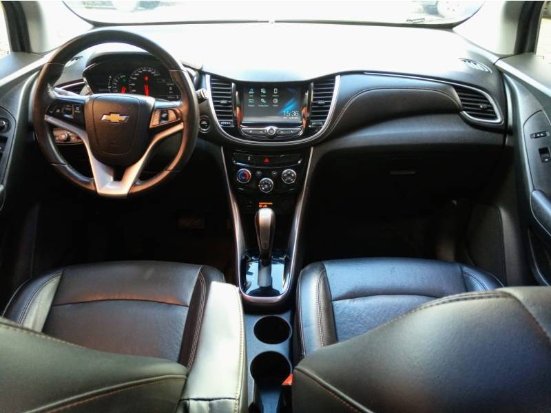 CHEVROLET - TRACKER - 2018/2018 - Preta - R$ 95.900,00