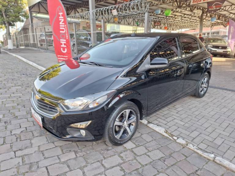 CHEVROLET - ONIX - 2018/2018 - Preta - R$ 69.900,00