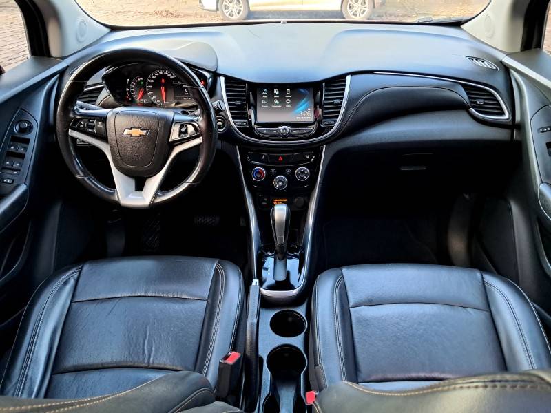 CHEVROLET - TRACKER - 2018/2018 - Vermelha - R$ 95.900,00
