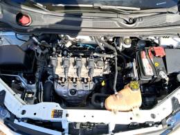 CHEVROLET - ONIX - 2021/2021 - Branca - R$ 63.900,00