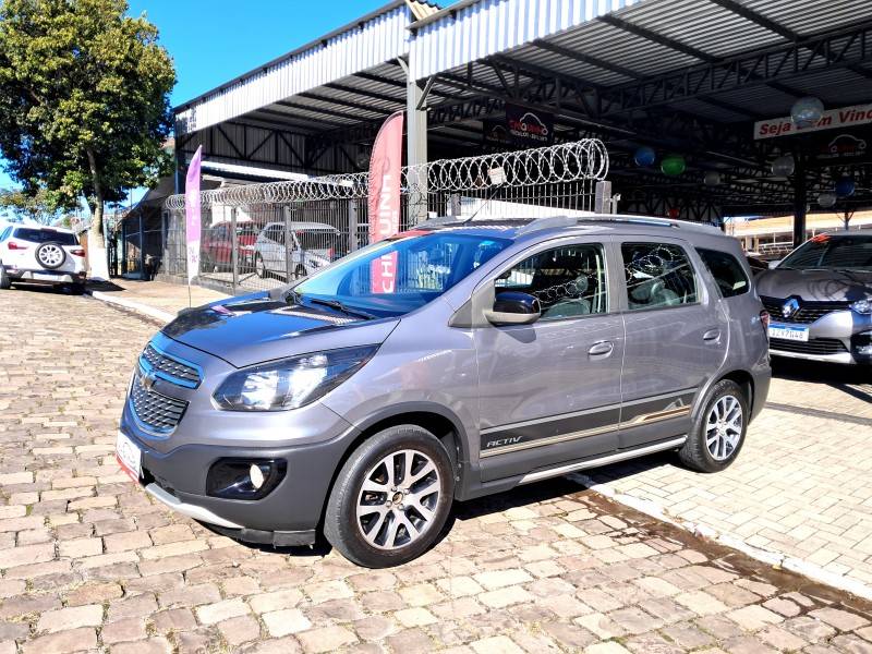 CHEVROLET - SPIN - 2017/2018 - Cinza - R$ 69.900,00