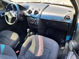 CHEVROLET - PRISMA - 2010/2011 - Prata - R$ 32.900,00