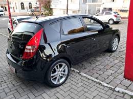 HYUNDAI - I30 - 2010/2011 - Preta - R$ 46.900,00