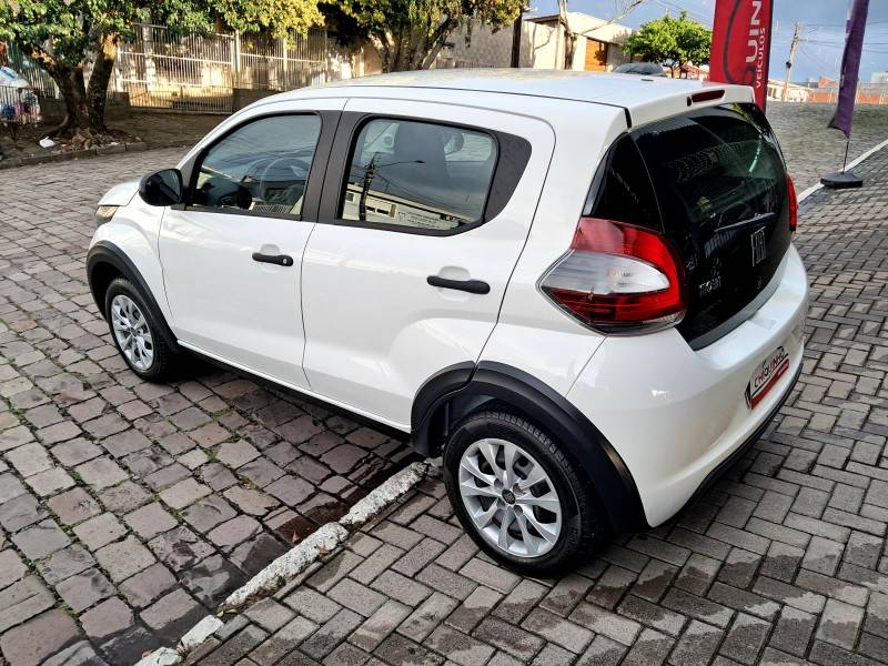 FIAT - MOBI - 2023/2023 - Branca - Sob Consulta