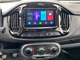 FIAT - UNO - 2017/2018 - Vermelha - R$ 54.900,00