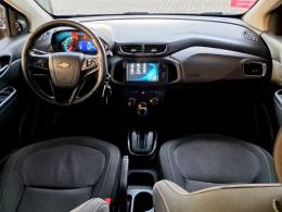 CHEVROLET - PRISMA - 2016/2017 - Preta - R$ 64.900,00