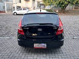 HYUNDAI - I30 - 2010/2011 - Preta - R$ 46.900,00