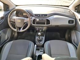 CHEVROLET - ONIX - 2021/2021 - Branca - R$ 63.900,00