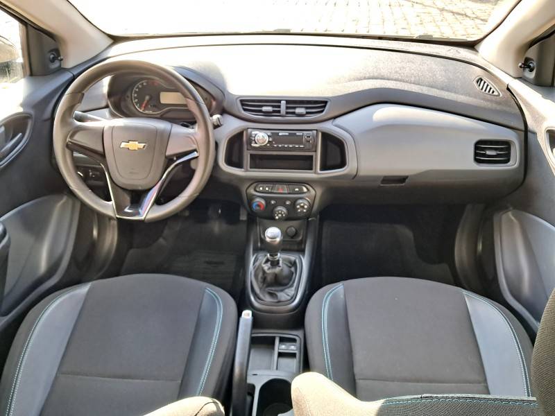 CHEVROLET - ONIX - 2021/2021 - Branca - R$ 63.900,00