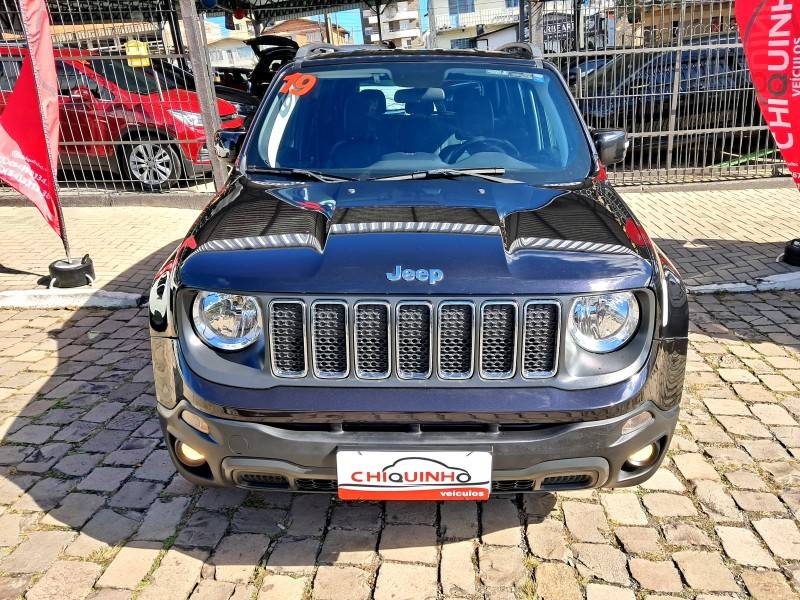 JEEP - RENEGADE - 2018/2019 - Preta - R$ 79.900,00