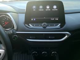 CHEVROLET - TRACKER - 2022/2023 - Preta - R$ 105.900,00