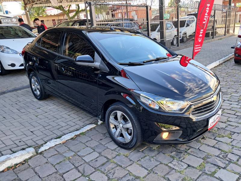 CHEVROLET - PRISMA - 2016/2017 - Preta - R$ 64.900,00