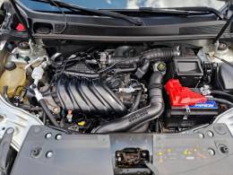 RENAULT - DUSTER - 2021/2022 - Prata - R$ 93.900,00
