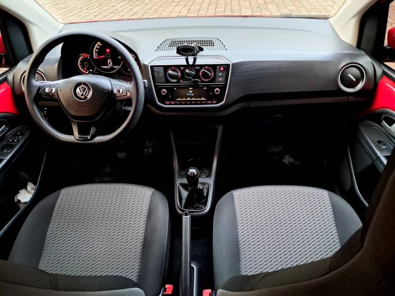 VOLKSWAGEN - UP - 2019/2020 - Vermelha - R$ 67.900,00