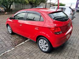 CHEVROLET - ONIX - 2013/2013 - Vermelha - R$ 45.900,00