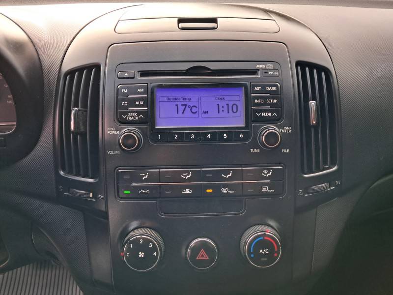 HYUNDAI - I30 - 2010/2011 - Prata - R$ 43.900,00