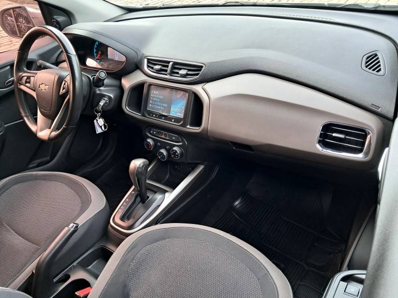 CHEVROLET - PRISMA - 2015/2015 - Branca - R$ 58.900,00