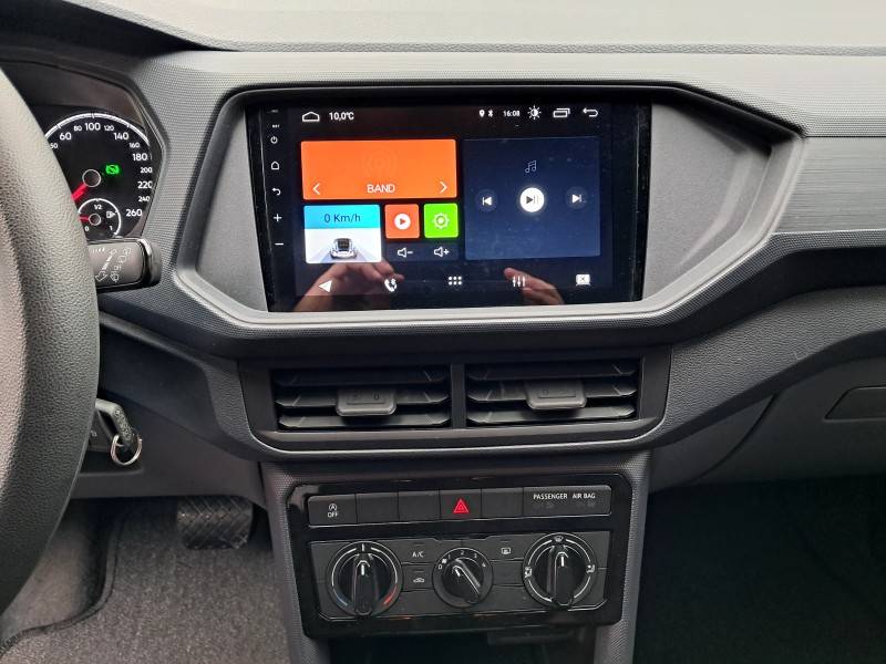 VOLKSWAGEN - T-CROSS - 2022/2022 - Prata - R$ 99.900,00