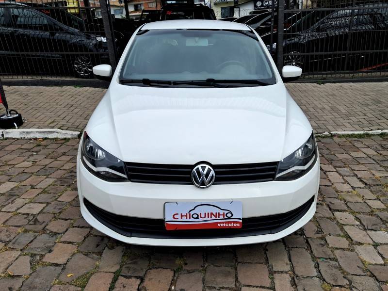 VOLKSWAGEN - VOYAGE - 2013/2014 - Branca - R$ 42.900,00