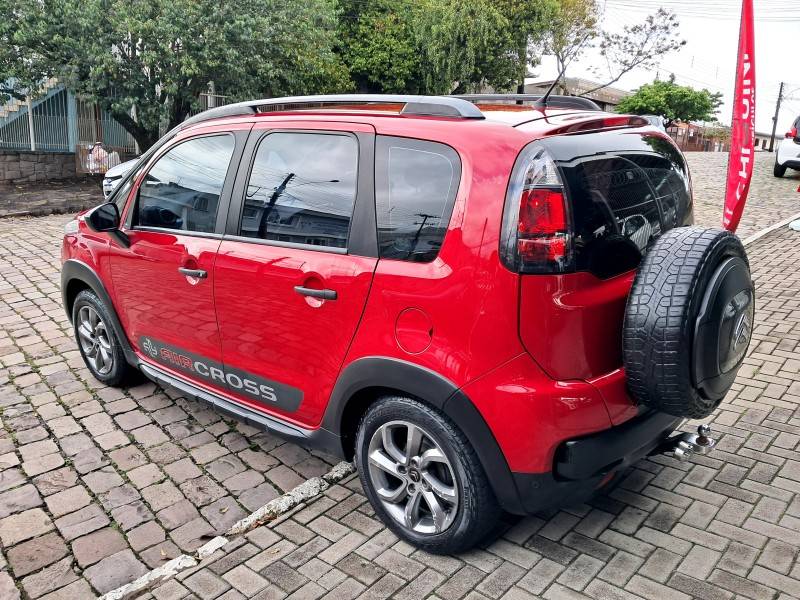 CITROËN - AIRCROSS - 2016/2017 - Vermelha - R$ 56.900,00