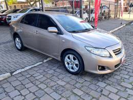 TOYOTA - COROLLA - 2010/2011 - Bege - R$ 56.900,00