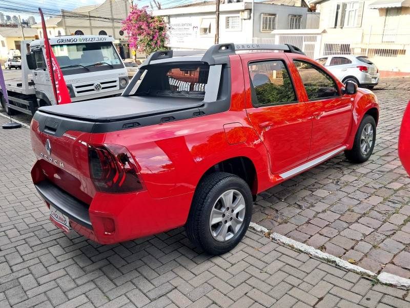 RENAULT - DUSTER OROCH - 2018/2018 - Vermelha - R$ 82.900,00