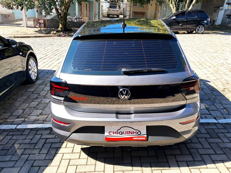 VOLKSWAGEN - POLO - 2024/2025 - Cinza - R$ 83.900,00