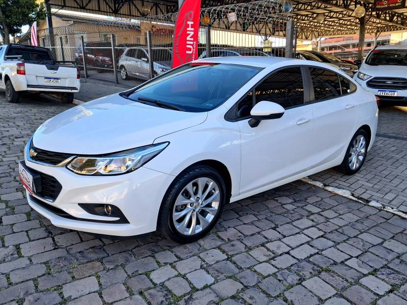 CHEVROLET - CRUZE - 2018/2018 - Branca - R$ 84.900,00