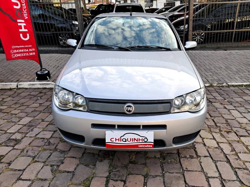 FIAT - PALIO - 2007/2008 - Prata - R$ 25.900,00