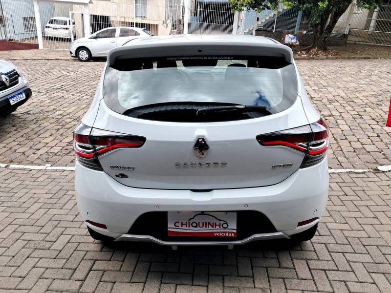 RENAULT - SANDERO - 2020/2021 - Branca - R$ 59.900,00